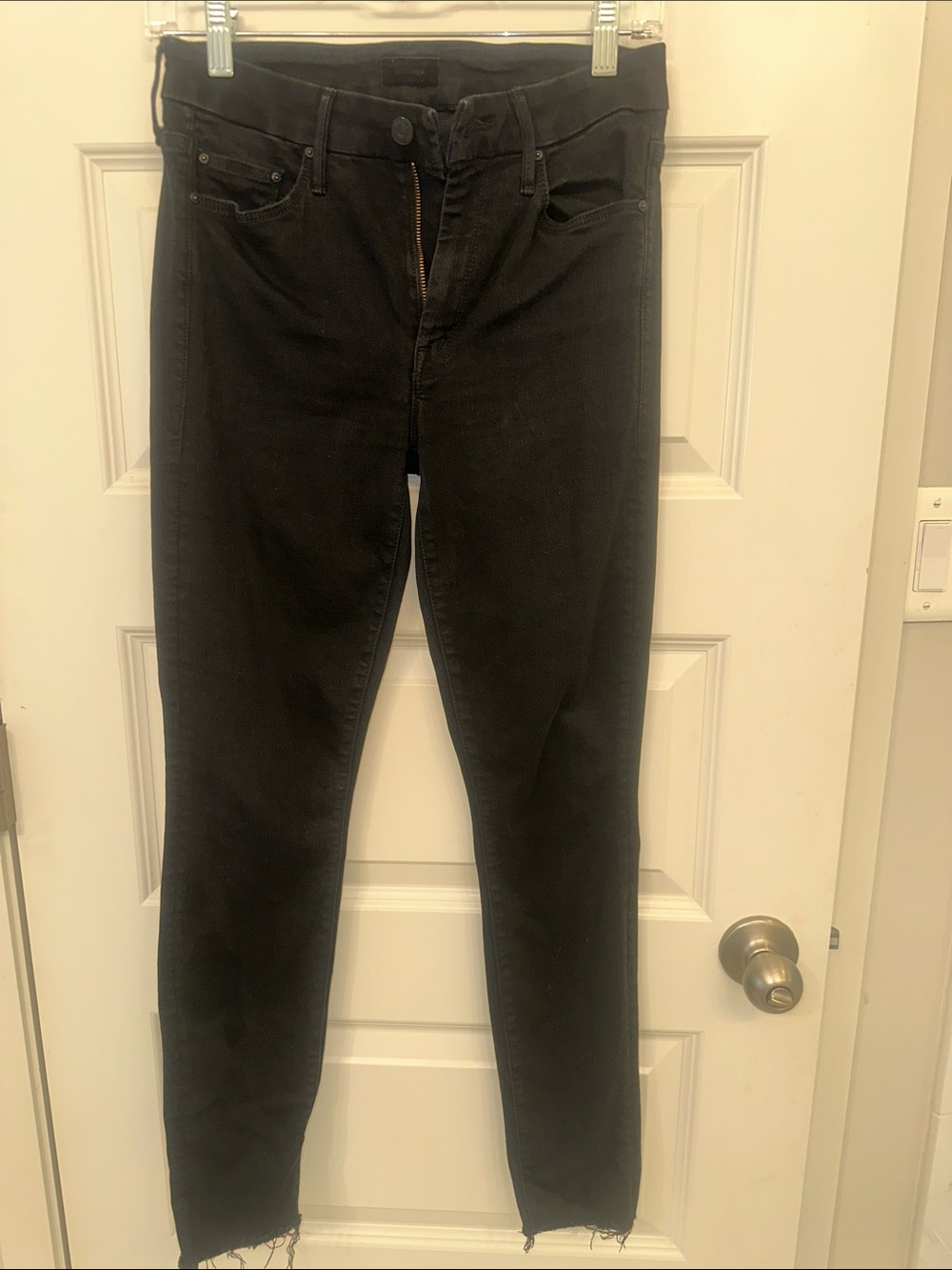 MOTHER Black Skinny Jeans - High-Rise Fit